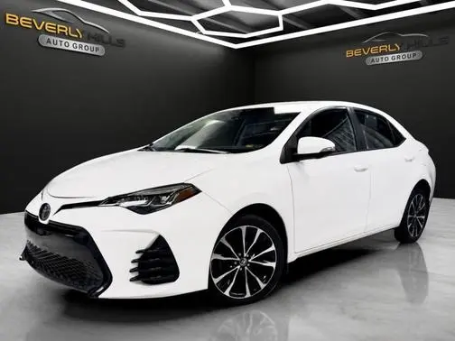 2018 Toyota Corolla SE FWD photo