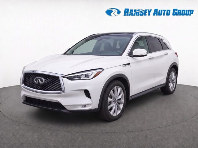 2019 Infiniti QX50 ESSENTIAL AWD photo