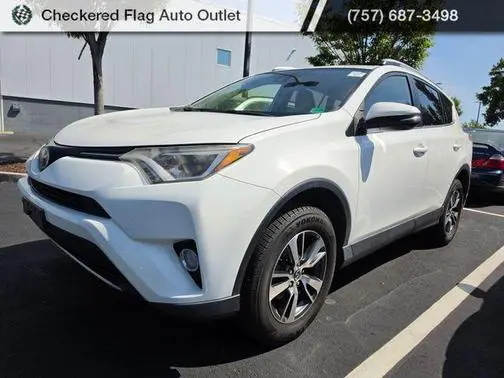 2018 Toyota RAV4 XLE FWD photo