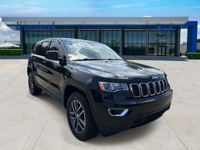 2018 Jeep Grand Cherokee Laredo E 4WD photo