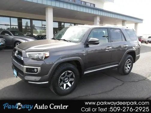 2015 Toyota 4Runner Limited 4WD photo