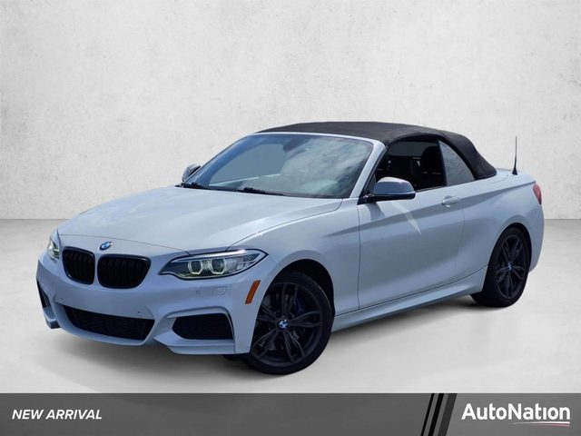 2015 BMW 2 Series M235i RWD photo