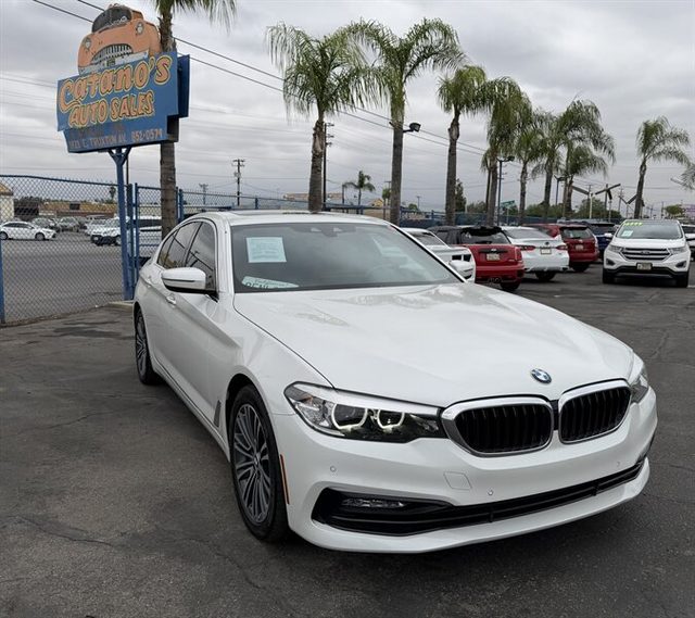 2018 BMW 5 Series 540i RWD photo