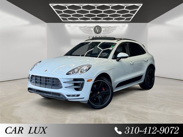 2018 Porsche Macan Turbo AWD photo