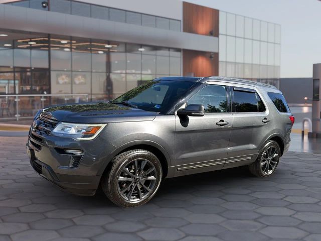 2018 Ford Explorer XLT FWD photo