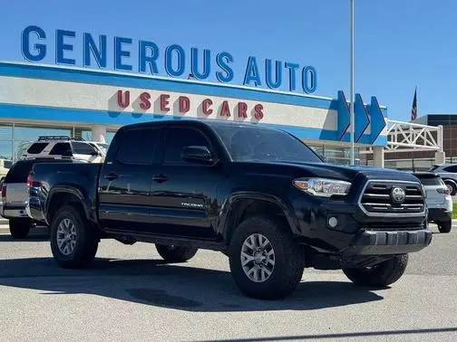 2018 Toyota Tacoma SR5 4WD photo