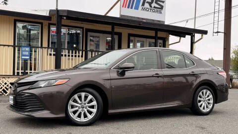 2018 Toyota Camry LE FWD photo