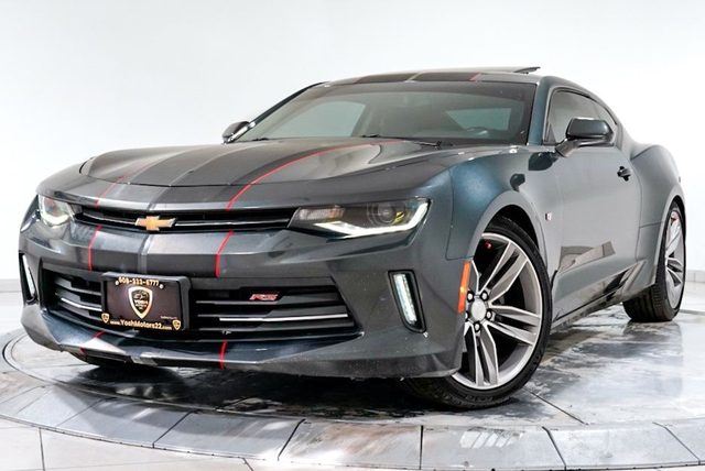 2018 Chevrolet Camaro 1LT RWD photo