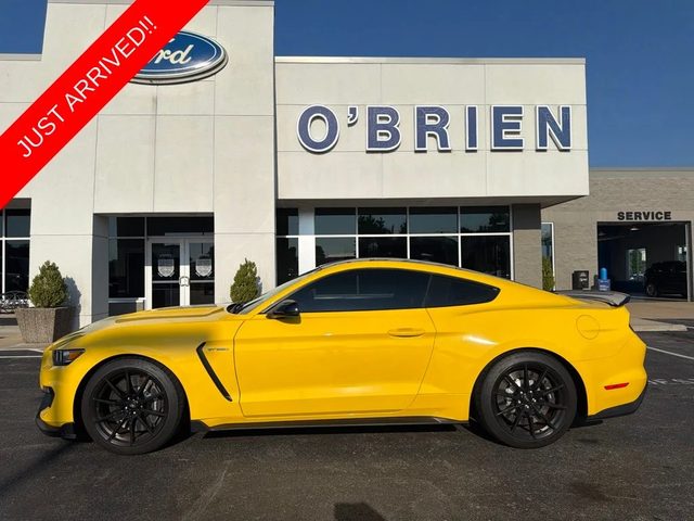 2018 Ford Mustang Shelby GT350 RWD photo