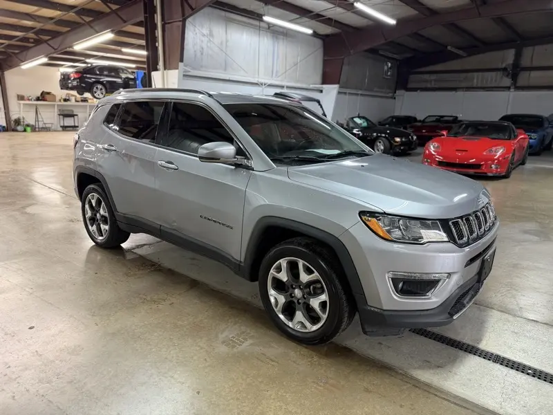 2018 Jeep Compass Limited 4WD photo