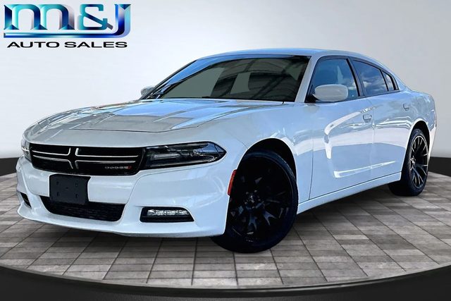 2018 Dodge Charger SXT Plus RWD photo