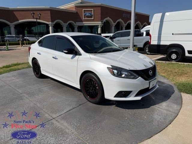 2018 Nissan Sentra SR FWD photo