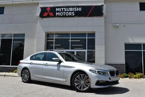 2018 BMW 5 Series 530i RWD photo