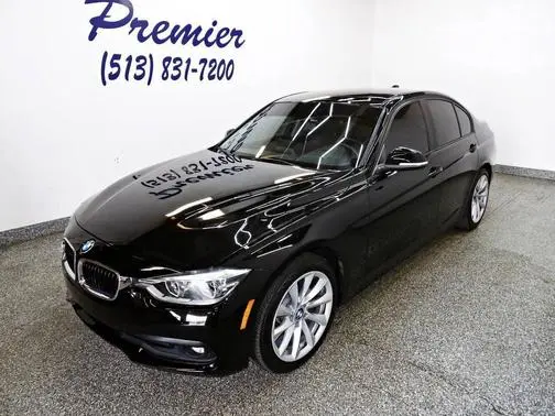 2018 BMW 3 Series 320i RWD photo