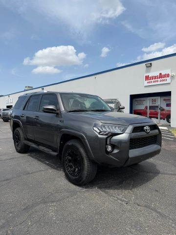 2018 Toyota 4Runner SR5 RWD photo