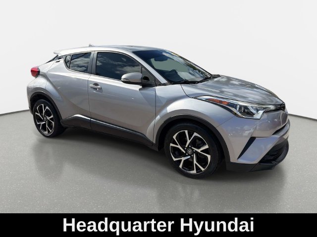 2018 Toyota C-HR XLE FWD photo