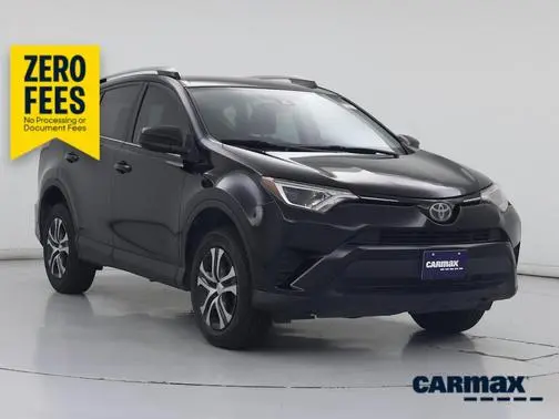 2018 Toyota RAV4 LE FWD photo
