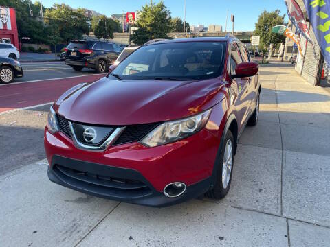 2018 Nissan Rogue Sport SV AWD photo