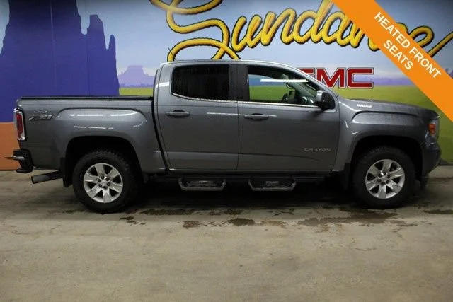 2018 GMC Canyon 4WD SLE 4WD photo