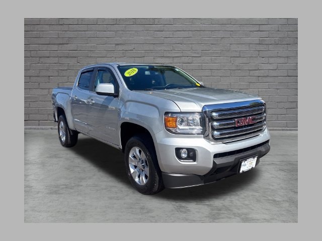 2018 GMC Canyon 4WD SLE 4WD photo