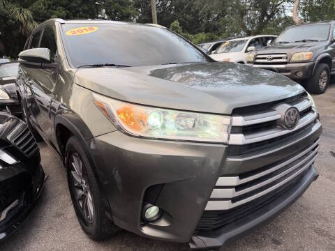 2018 Toyota Highlander XLE FWD photo