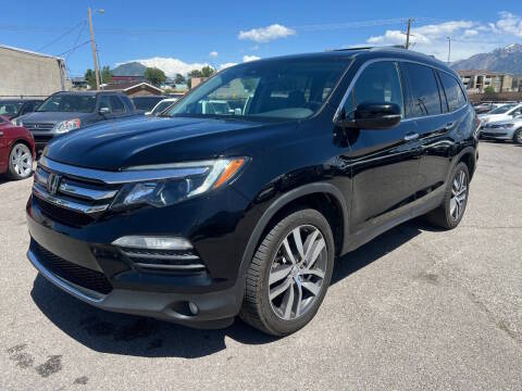 2018 Honda Pilot Touring AWD photo