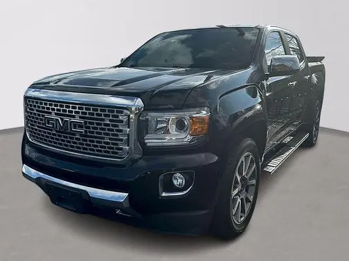 2018 GMC Canyon 4WD Denali 4WD photo