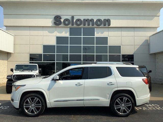 2018 GMC Acadia Denali AWD photo