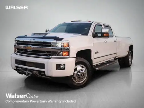 2018 Chevrolet Silverado 3500HD High Country 4WD photo
