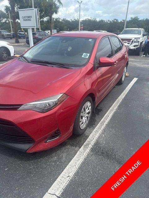 2018 Toyota Corolla LE FWD photo