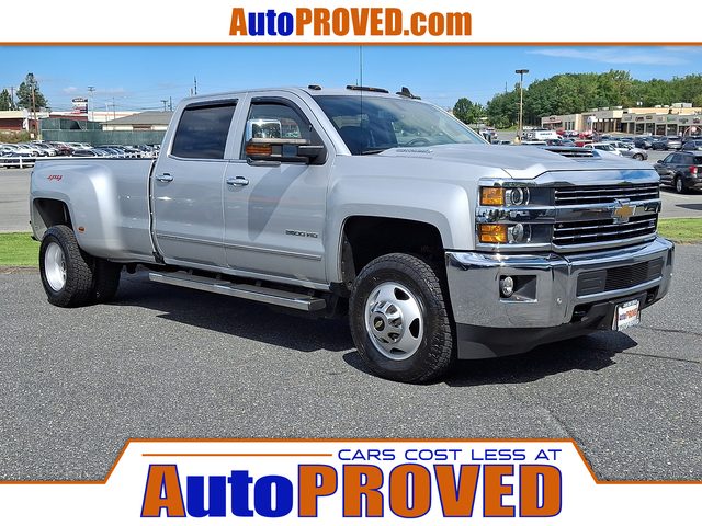 2018 Chevrolet Silverado 3500HD LTZ 4WD photo