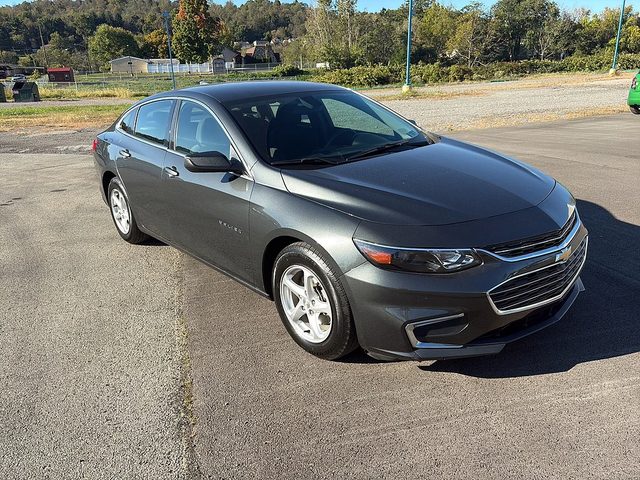 2018 Chevrolet Malibu LS FWD photo