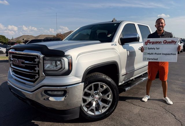 2018 GMC Sierra 1500 SLT 4WD photo