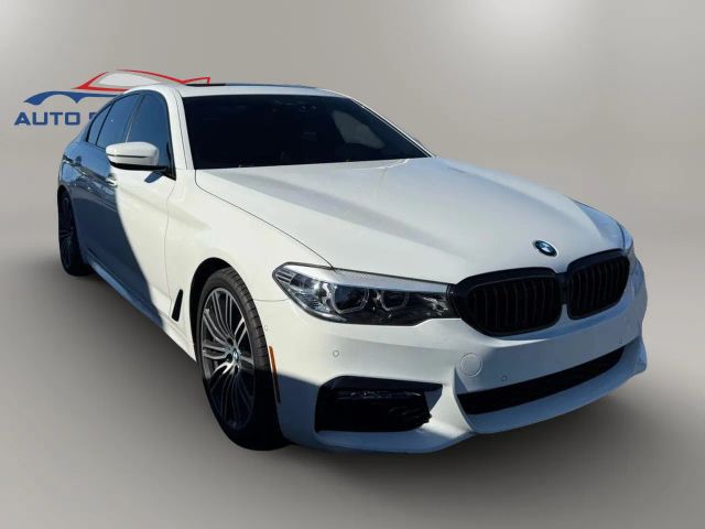 2018 BMW 5 Series 530i RWD photo