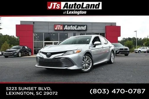 2018 Toyota Camry Hybrid XLE FWD photo