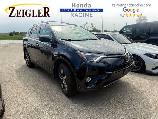 2018 Toyota RAV4 XLE AWD photo