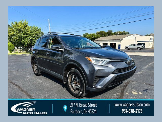 2018 Toyota RAV4 LE AWD photo