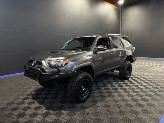2018 Toyota 4Runner TRD Off Road Premium 4WD photo
