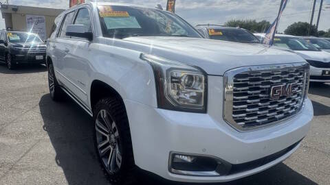 2018 GMC Yukon Denali 4WD photo