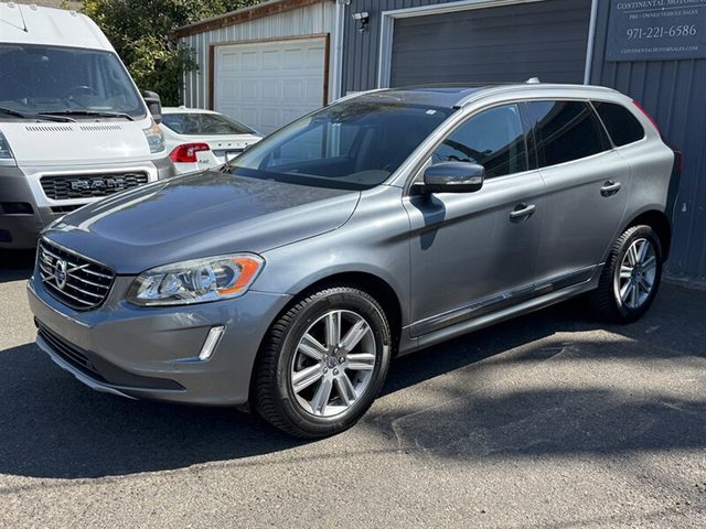 2017 Volvo XC60 Inscription AWD photo