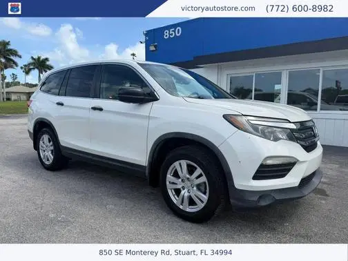 2018 Honda Pilot LX FWD photo