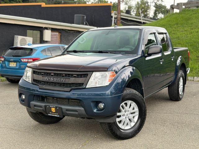 2017 Nissan Frontier SV V6 4WD photo