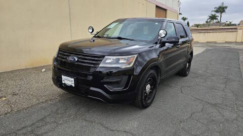 2018 Ford Explorer  AWD photo