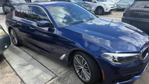2018 BMW 5 Series 530i RWD photo