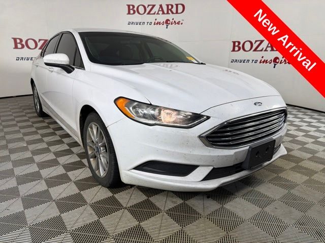 2017 Ford Fusion SE FWD photo