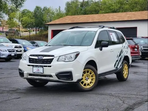 2018 Subaru Forester  AWD photo