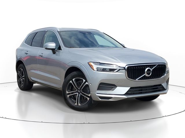 2018 Volvo XC60 Momentum AWD photo