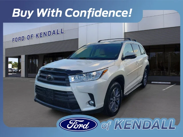 2018 Toyota Highlander XLE FWD photo