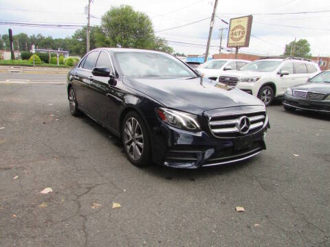 2018 Mercedes-Benz E-Class E 400 AWD photo