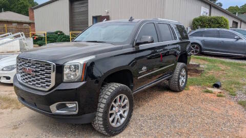 2018 GMC Yukon Denali 4WD photo